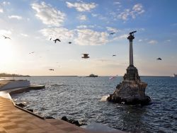 Памятник затопленным кораблям, г. Севастополь